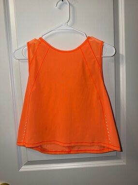 Lululemon Sculpt Cropped Tank Top in Highlight Orange Size 8